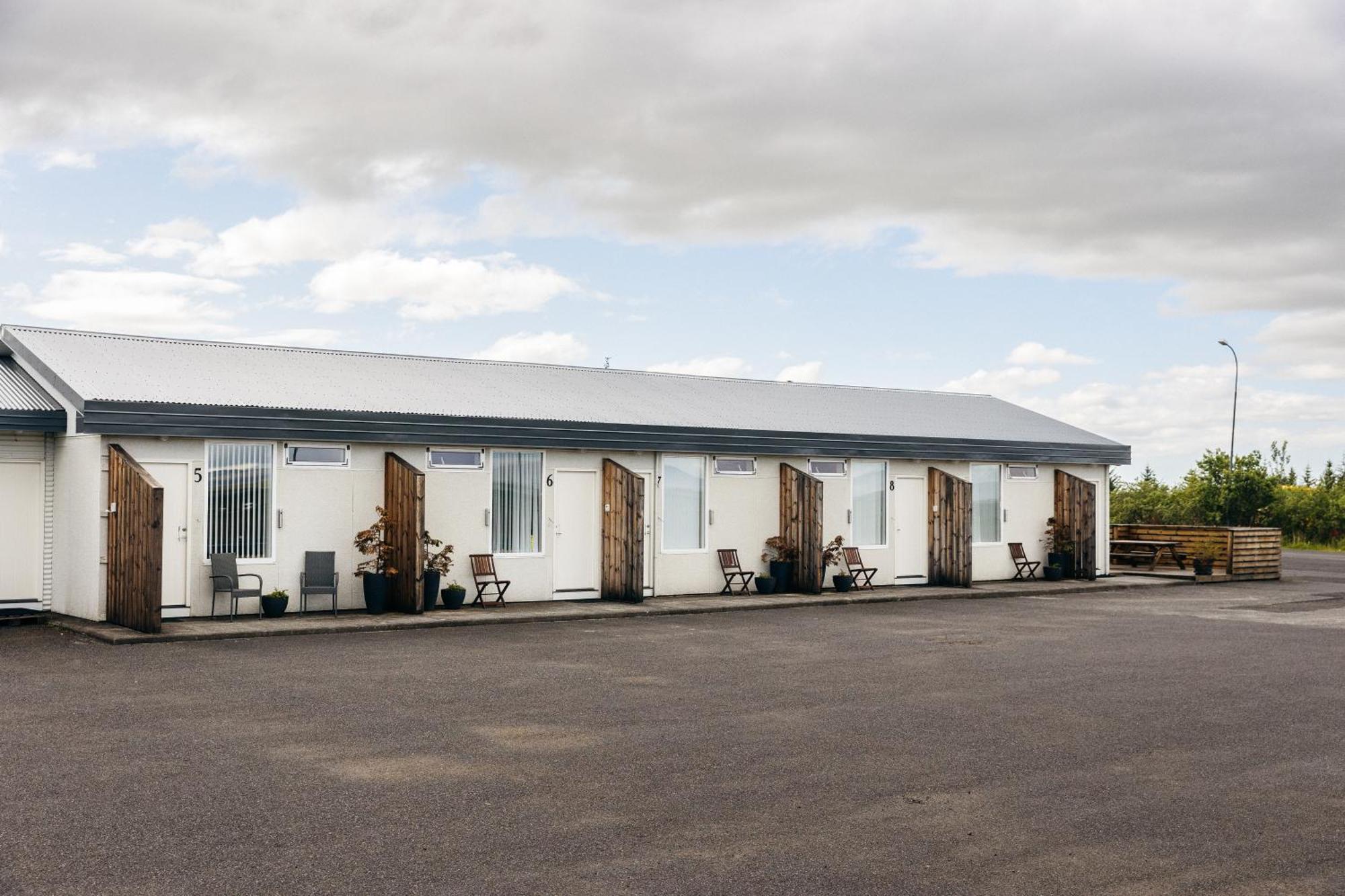 South Central Apartments Brautarholt エクステリア 写真