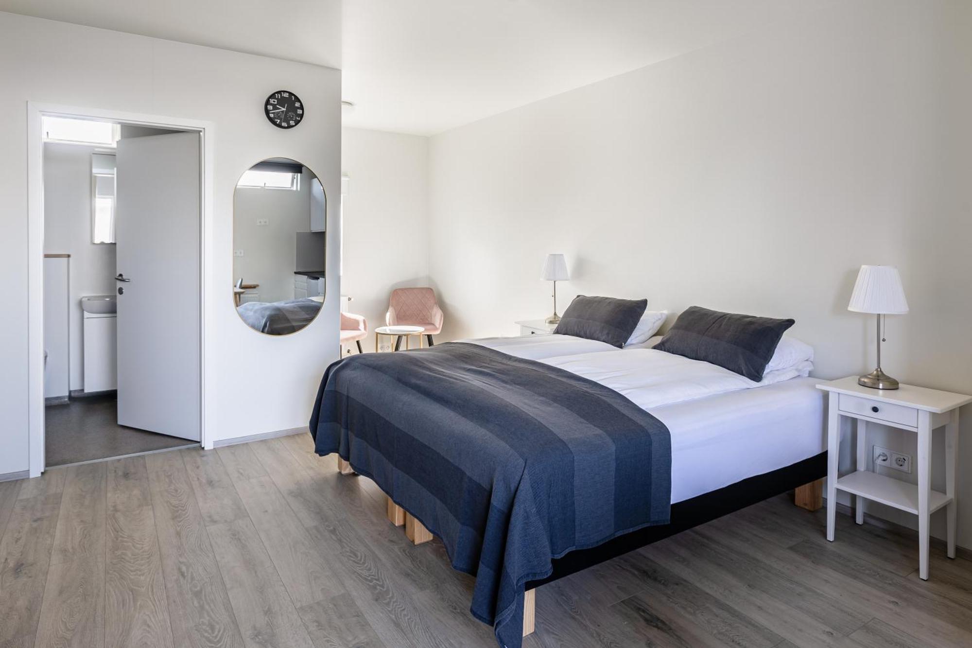 South Central Apartments Brautarholt エクステリア 写真