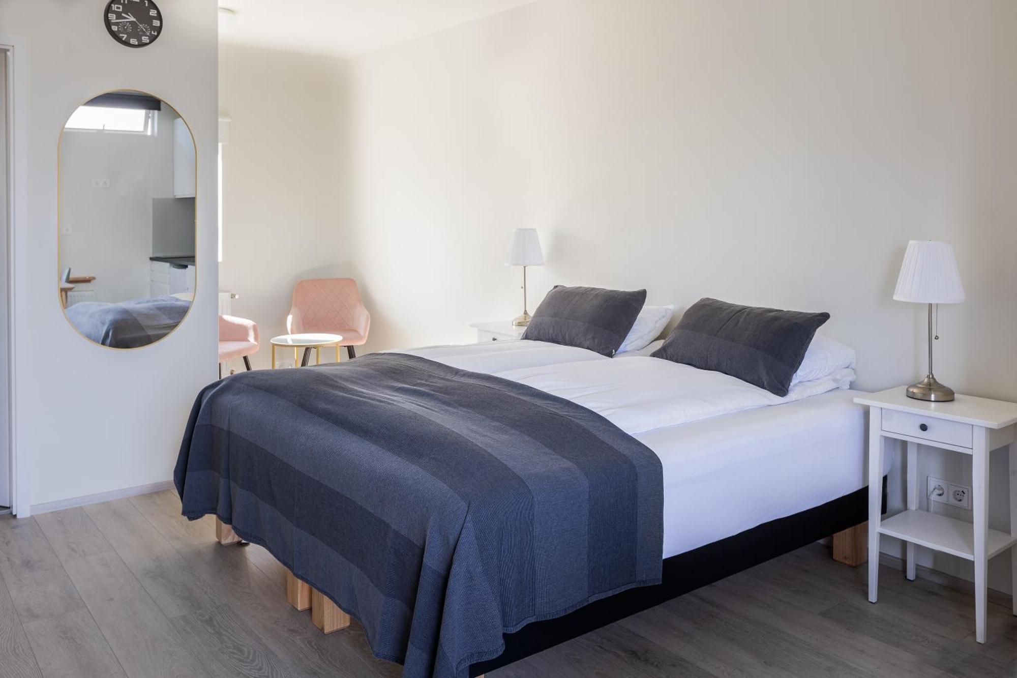 South Central Apartments Brautarholt エクステリア 写真