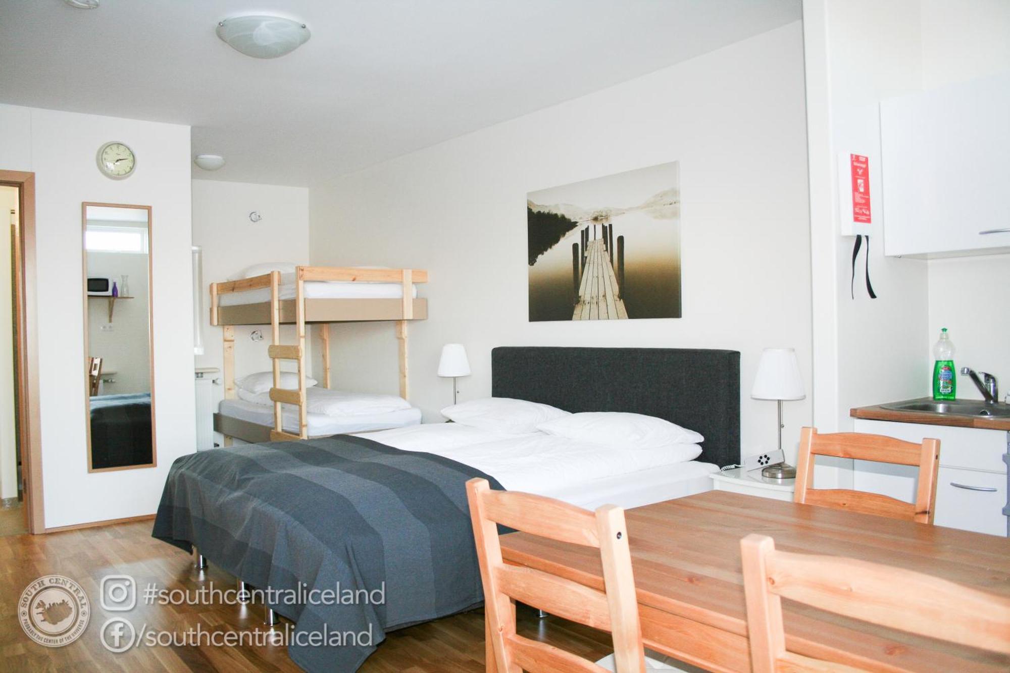 South Central Apartments Brautarholt エクステリア 写真